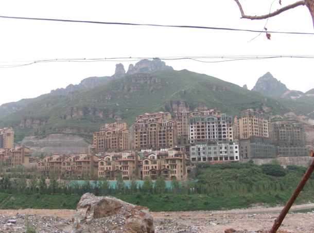 北京十渡天鹅湖项目电地采暖